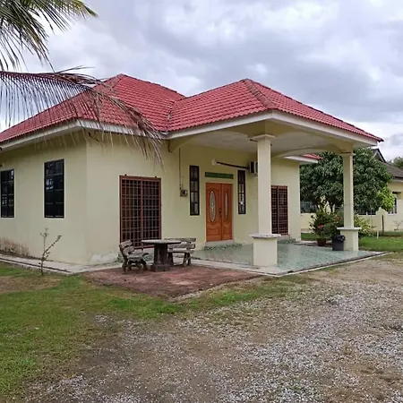 Homestay Jannati Tambun Exterior photo