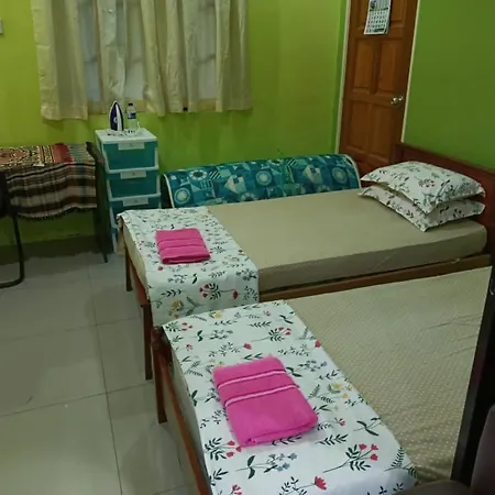 Homestay Jannati Tambun Exterior photo